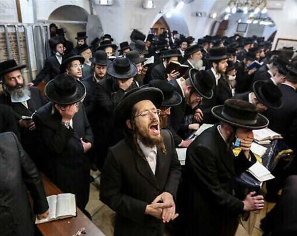 تجنيد الحريديم: قضية ملتهبة تقسم المجتمع الإسرائيلي